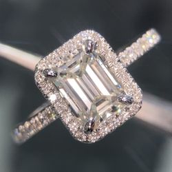 Barclay's Jewelers - Custom Engagement Ring