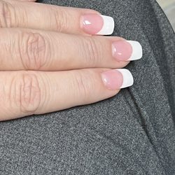 V I P Nails & Spa