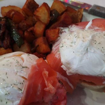 Pick Me Up Cafe - Salmon Benedict - New American Near Me - Chicago, Illinois