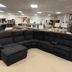 TD's Fine Furniture Outlet