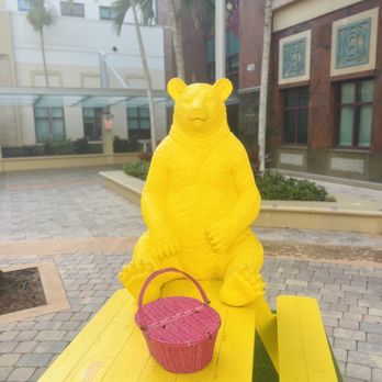 Bear Picnic - Public Art Near Me - West Palm Beach, Florida