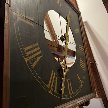 Henry Whitfield State Museum - Clock on the third floor - Museums Near Me - Guilford, Connecticut Henry Whitfield State Museum - Clock on the third floor - Museums Near Me - Guilford, Connecticut