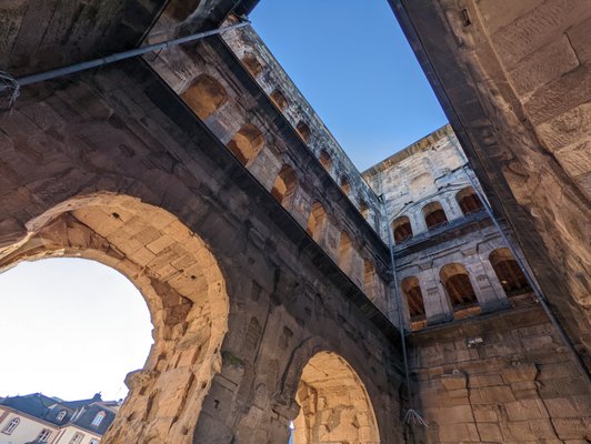 Porta Nigra by null