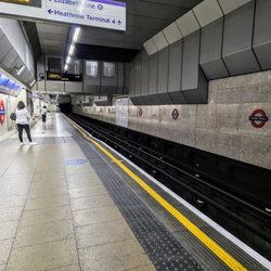 Heathrow Terminal 4 London Underground Station - Platform for Piccadilly Line at LHR T4 Station