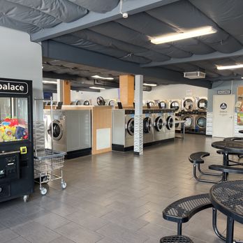 MegaWash Laundromat - Carmichael - Very clean and kept up with - Laundromat Near Me - Carmichael, California
