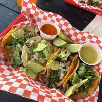 Mami Coco - 2 Chicken taco & 2 fajita steak - Tacos Near Me - Dallas, Texas Mami Coco - 2 Chicken taco & 2 fajita steak - Tacos Near Me - Dallas, Texas