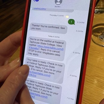 Federal Taphouse - proof we were sat at 7pm and as you can see in the corner of the phone it's 9:10 and still didn't receive our food - Pizza Near Me - State College, Pennsylvania