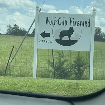 Wolf Gap Vineyard - Signage - Wineries Near Me - Edinburg, Virginia Wolf Gap Vineyard - Signage - Wineries Near Me - Edinburg, Virginia