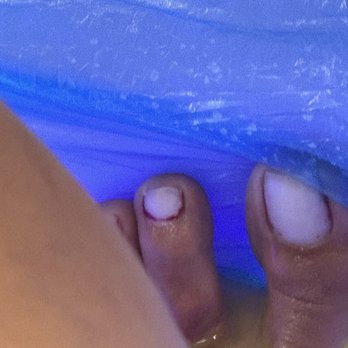 Lavender Nails Spa - Nail polish still on my toes - Nail Salons Near Me - Ceres, California
