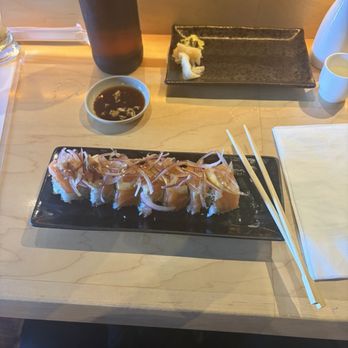 9 Style Sushi - Lemon salmon - Sushi Bars Near Me - San Clemente, California 9 Style Sushi - Lemon salmon - Sushi Bars Near Me - San Clemente, California