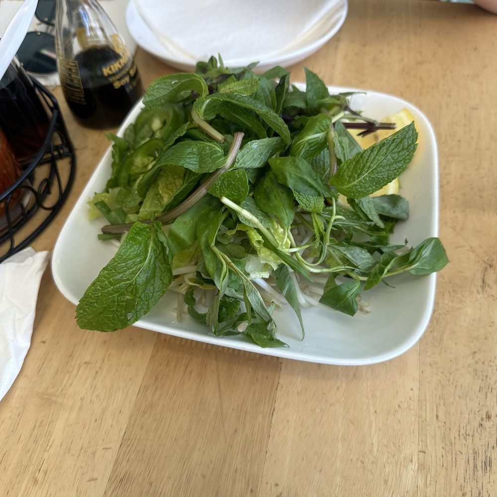 Mong Thu Cafe - Sprouts - Vietnamese Near Me - San Francisco, California Mong Thu Cafe - Sprouts - Vietnamese Near Me - San Francisco, California