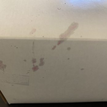 Amia Bakery - This stains are not from my order . - Bakeries Near Me - Newark, California