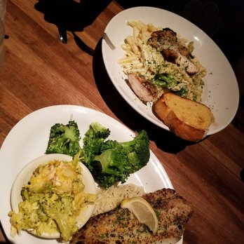 Cheddar's Scratch Kitchen - Alfredo pasta and whitefish dinner - Comfort Food Near Me - Tucson, Arizona