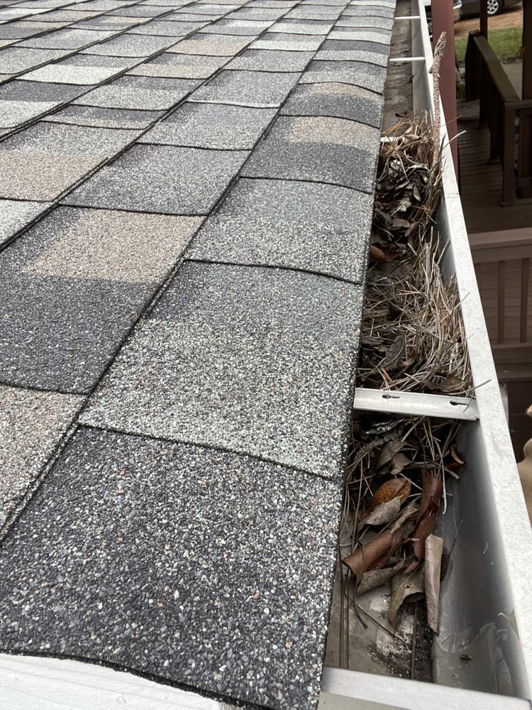 Slide of Clark’s Auto Detailing