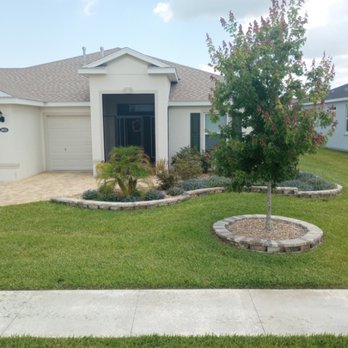 Huckleberry Landscaping - Stacked walls landscaping - Landscaping Near Me