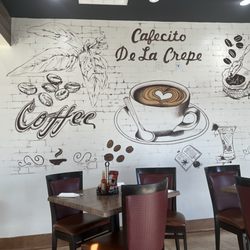 Cafecito de la Crepe - Inside of the restaurant