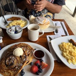 Redwood Cafe