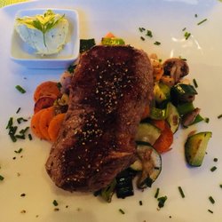 Janke´s Restaurant - Rumpsteak v. Holsteinischen Weiderind m. Pfannengemüse, Kräuterbutter (& Bratkartoffeln)