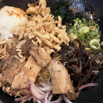 Strings Ramen - Lakeview - Maze Soba Kuro Buta (Berkshire Pork) - Ramen Near Me - Chicago, Illinois