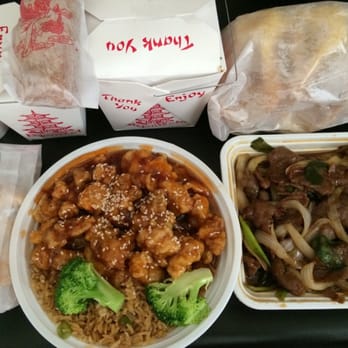 China Star - Pork egg roll, sesame chicken, Mongolian beef & sweet crab Rangoon - Chinese Near Me - Columbia, Illinois China Star - Pork egg roll, sesame chicken, Mongolian beef & sweet crab Rangoon - Chinese Near Me - Columbia, Illinois