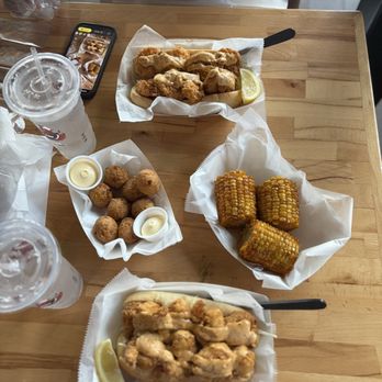 Boil Bay - Seafood Near Me - Virginia Beach, Virginia