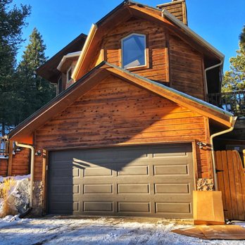 Juniper Lodge & Treehouses - Juniper Mountain House - Hotels Near Me - Evergreen, Colorado