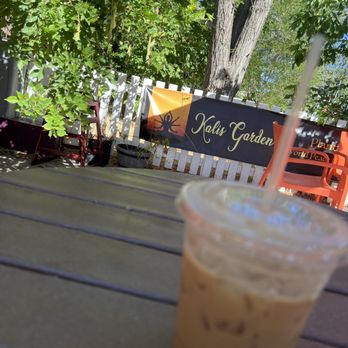 Kali’s Garden - Iced apple caramel latte - Vegan Near Me - Julian, California Kali’s Garden - Iced apple caramel latte - Vegan Near Me - Julian, California