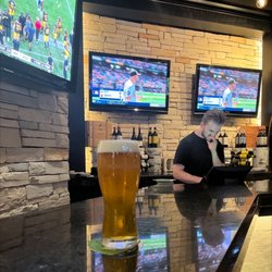 Turtle Jack's - Bar, bartenders ‍, tvs +++ turtle size hop valley stash