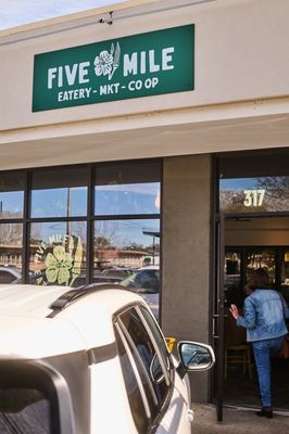 Five Mile Eatery by null