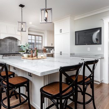 Staging By SquareOne - Land Park kitchen - Home Staging Near Me - Sacramento, California Staging By SquareOne - Land Park kitchen - Home Staging Near Me - Sacramento, California