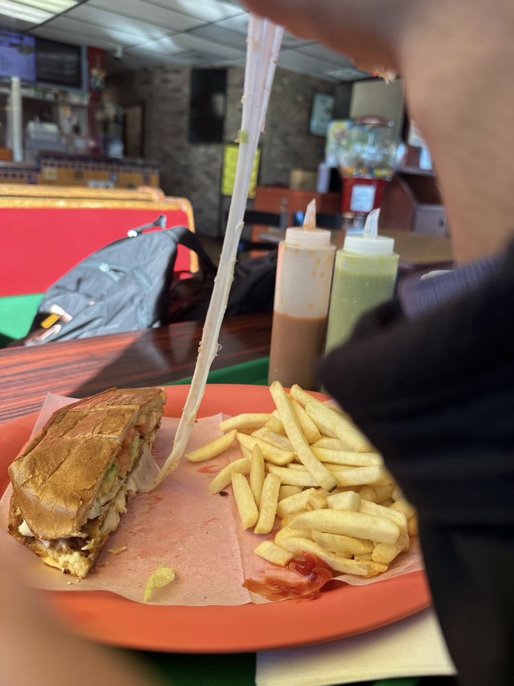 El Famous Burrito
