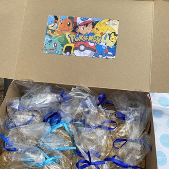 The Cookie Trio - a box full of cookies - Desserts Near Me The Cookie Trio - a box full of cookies - Desserts Near Me