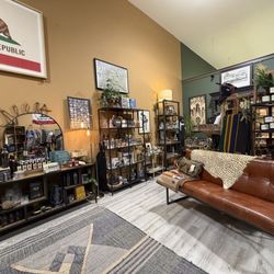 Bell & Hook - Interior