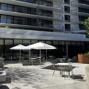 The Landmark Cafe - Outside seating - American Near Me - Los Angeles, California