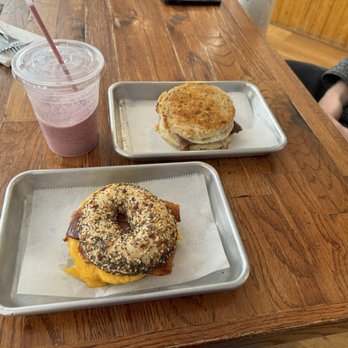 Johnson Public House - Bagel breakfast Sammie and roast beef breakfast Sammie, Basic B smoothie - Coffee & Tea Near Me - Madison, Wisconsin