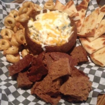 The Loose Goose - Spinach dip - Pubs Near Me - Windsor, Ontario The Loose Goose - Spinach dip - Pubs Near Me - Windsor, Ontario