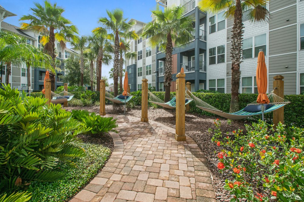 ALCOVE APARTMENTS 48 Photos & 12 Reviews 7261 Crossroads Garden Dr