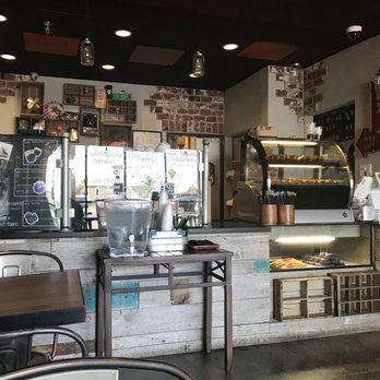 Cafe 86 - Desserts Near Me - Artesia, California