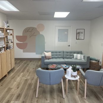 Shed and Glow - Inside - Estheticians Near Me - Fresno, California Shed and Glow - Inside - Estheticians Near Me - Fresno, California