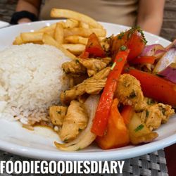 Cuzco 41 - Pollo Saltado