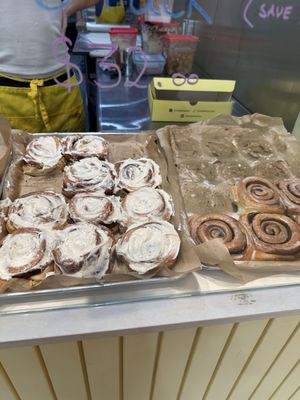 Benji's Buns by null