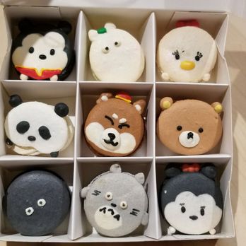 Daan Go Cake Lab - Character macarons - Desserts Near Me - Toronto, Ontario