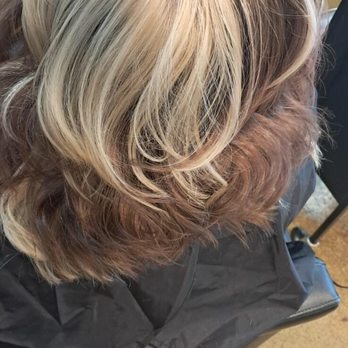 Honeydo Holistic Hair Studio - Hair Stylists Near Me - Grants Pass, Oregon