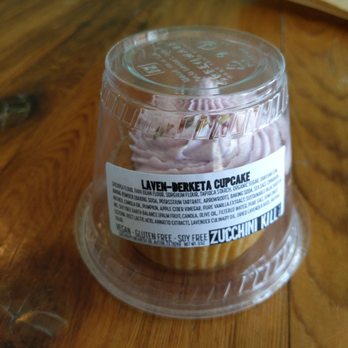 The Vegan Yacht - Laven-Berketa cupcake - Vegan Near Me - Austin, Texas The Vegan Yacht - Laven-Berketa cupcake - Vegan Near Me - Austin, Texas