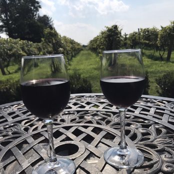 Crossing Vineyards & Winery - Wineries Near Me - Newtown, Pennsylvania