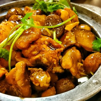 Tasty Kitchen - Chicken with chestnut casserole - Chinese Near Me - Mississauga, Ontario Tasty Kitchen - Chicken with chestnut casserole - Chinese Near Me - Mississauga, Ontario