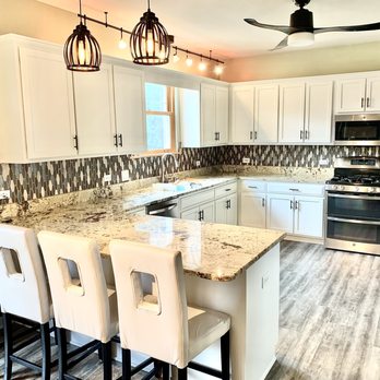 Eclips3 Kitchens - New Lenox Cabinet Painting - Painters Near Me - Orland Park, Illinois