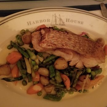 Harbor House by Bartolotta - Seafood Near Me - Milwaukee, Wisconsin
