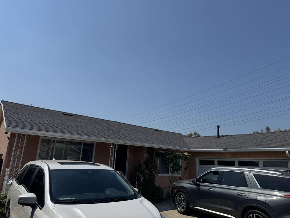 Slide of Gonzalez Roofing