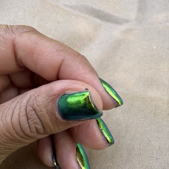 J&J studio nail spa - Thick and sloppy - Nail Salons Near Me - Stockton, California